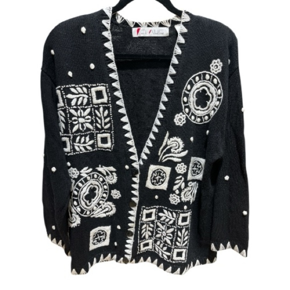 CHAUS Vintage Knit Black and White Patterned Sweater